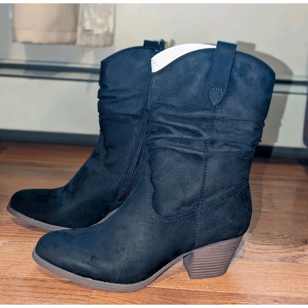 Quiet‎ Luxury Coastal Cowgirl Western Slouch Boots NIB Frye Black 9.5M